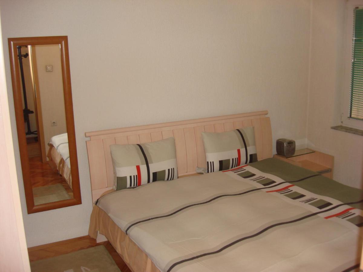 Jani Apartment Приштина Екстер'єр фото